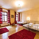 Ξενοδοχείο Arcadie & 3*