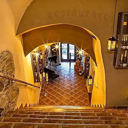 Hotel Arcadie & Cesky Krumlov